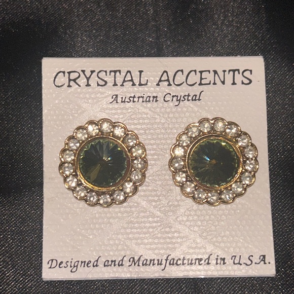 Gold and Jade Iridescent Multi-Diamond Pierced Earrings by Crystal Accents - Picture 3 of 5